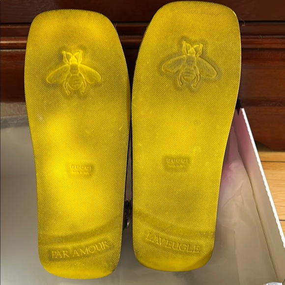 Gucci Pink and Blue Slippers - Picture 2 of 5